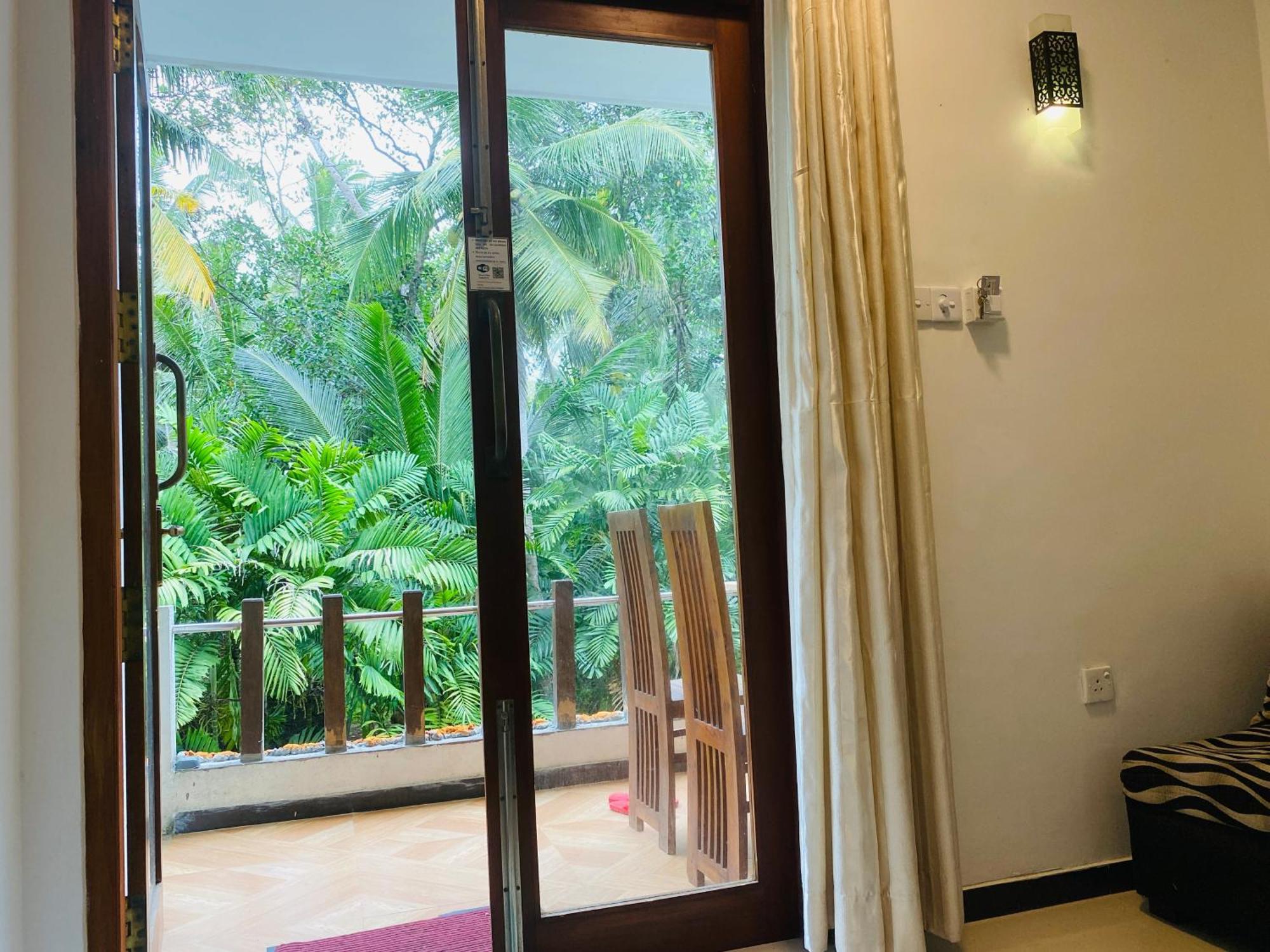 Navora Hotel Hikkaduwa Exterior photo