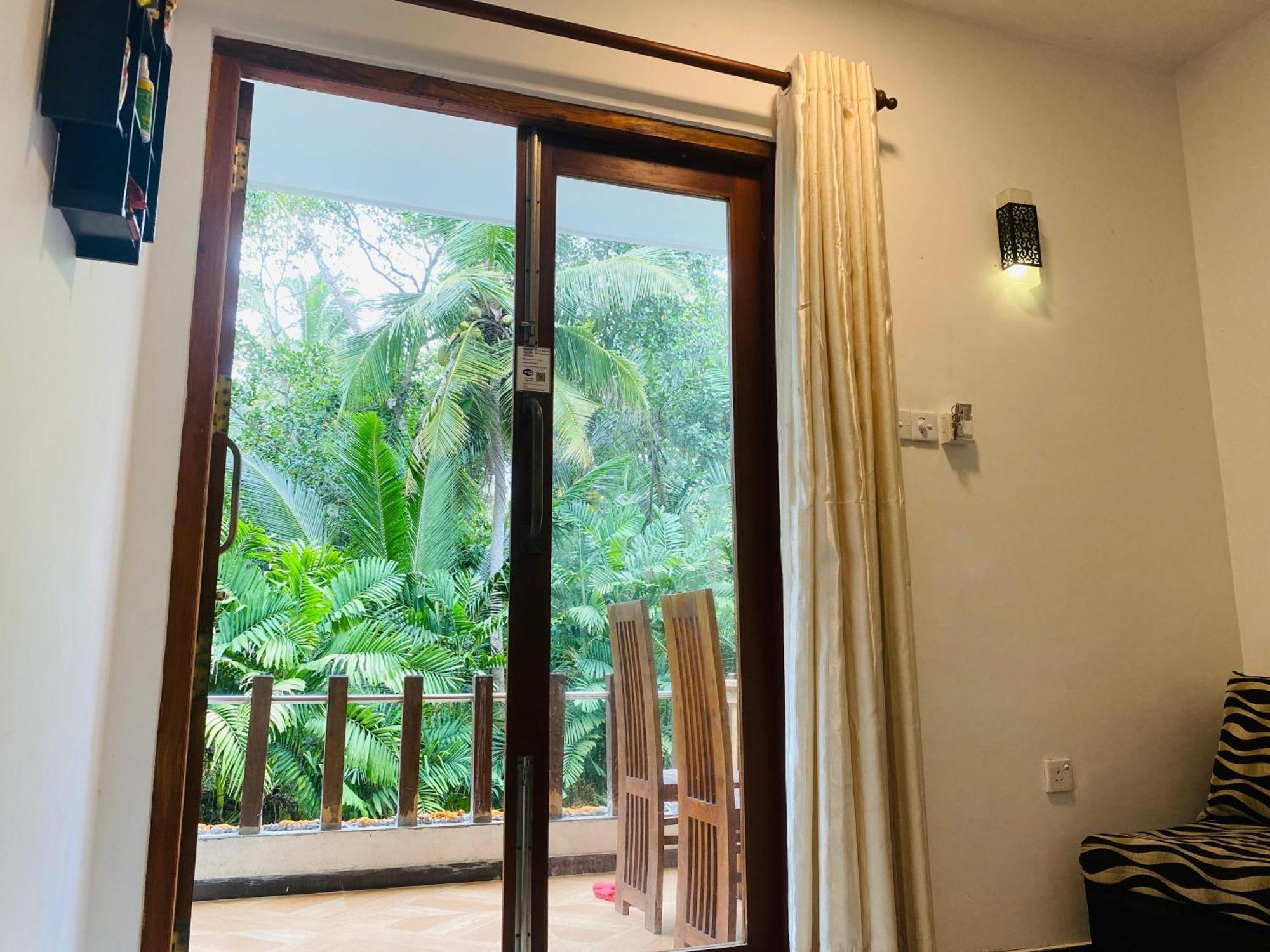 Navora Hotel Hikkaduwa Exterior photo