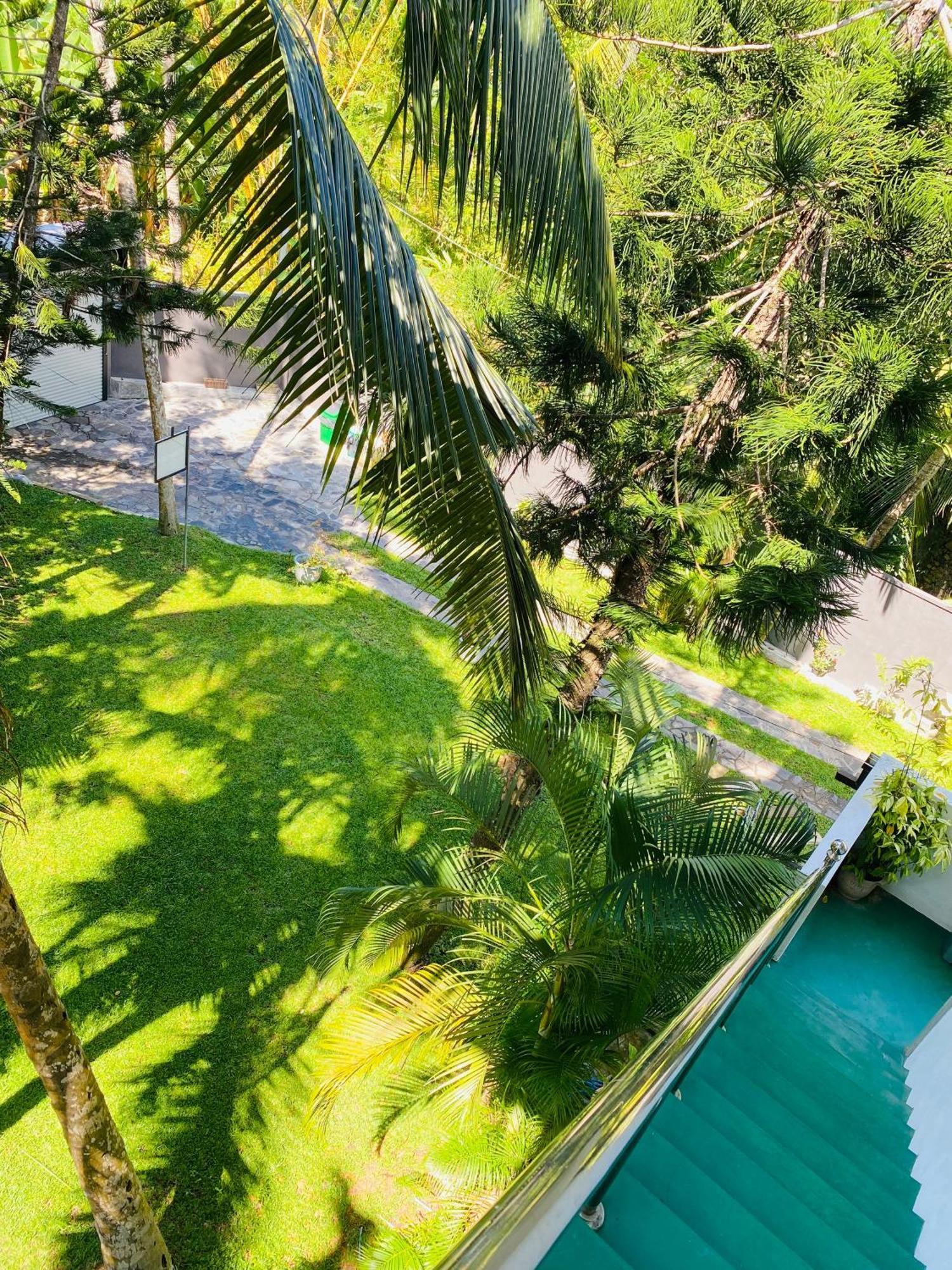 Navora Hotel Hikkaduwa Exterior photo